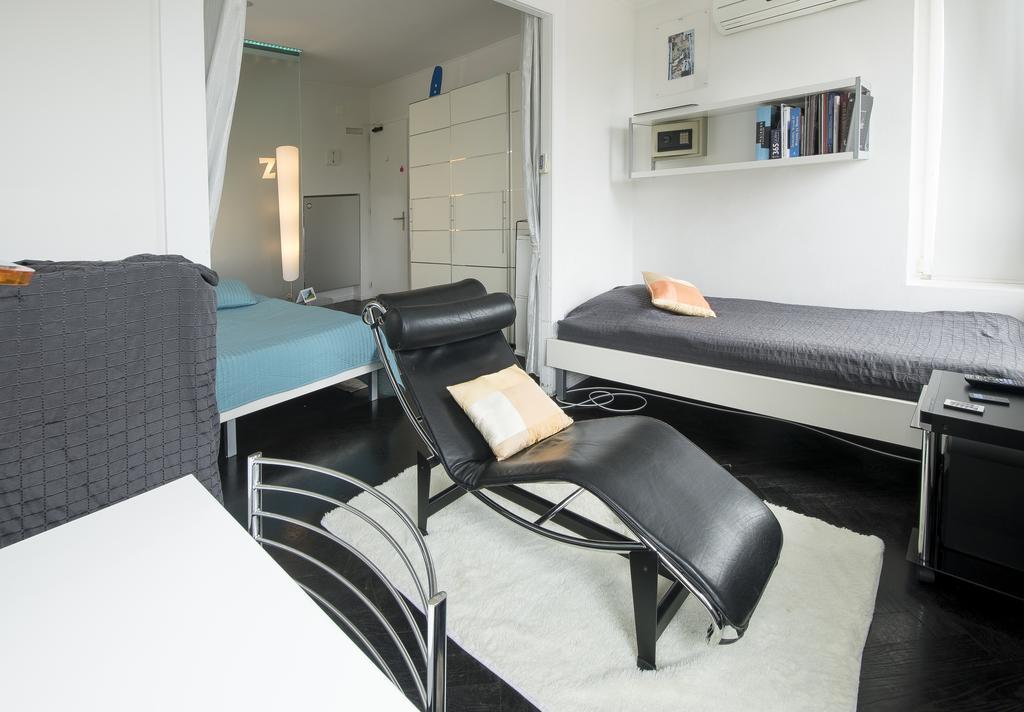 Bnb Belalp Монтрьо Екстериор снимка