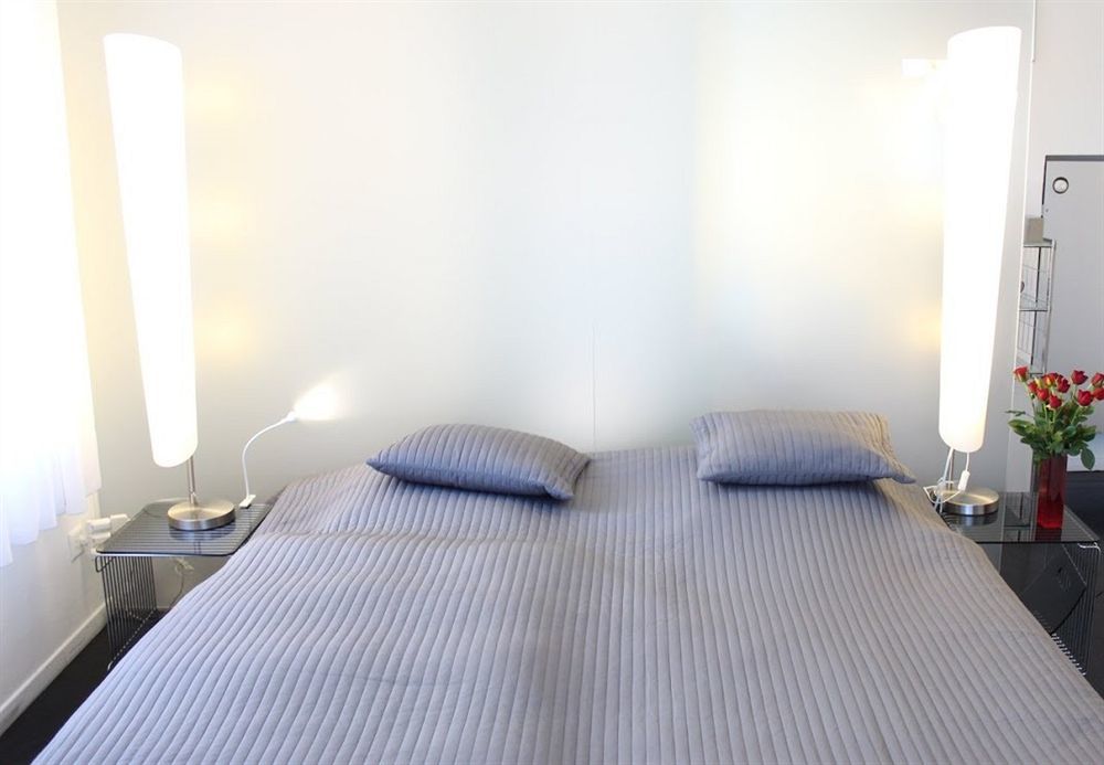 Bnb Belalp Монтрьо Екстериор снимка
